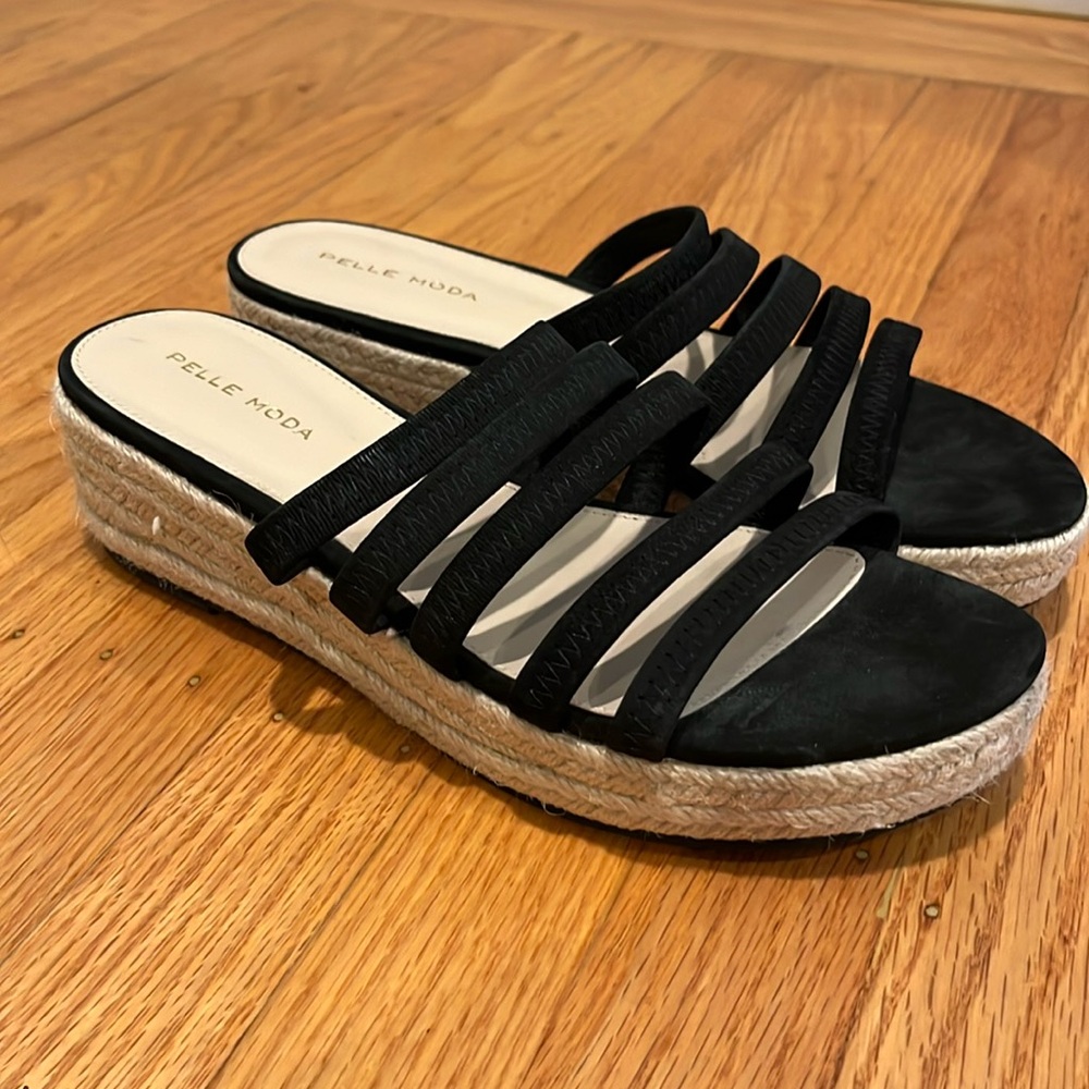 Pelle Moda Black Velvet Strappy Wedge Sandal platform Jute 8.5